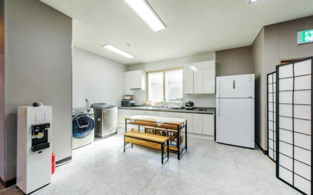 Sea Star Hostel Yeosu Dış mekan fotoğraf